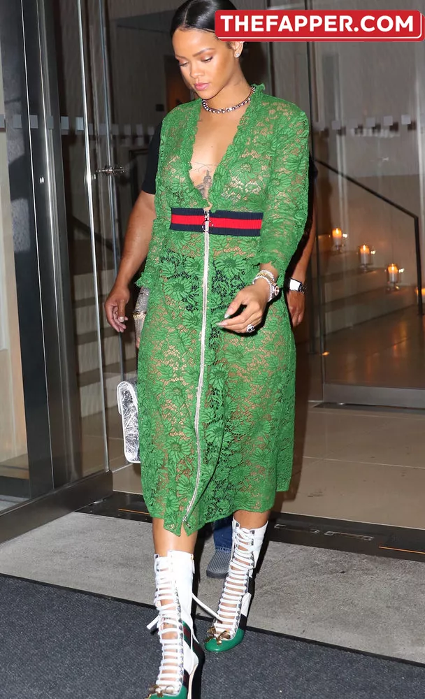 Rihanna  Onlyfans Leaked Nude Image #YgZjlyHQGS