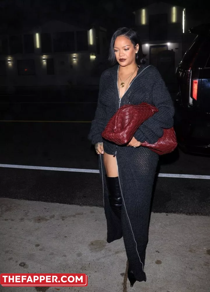Rihanna  Onlyfans Leaked Nude Image #Yy2qsjL6dC