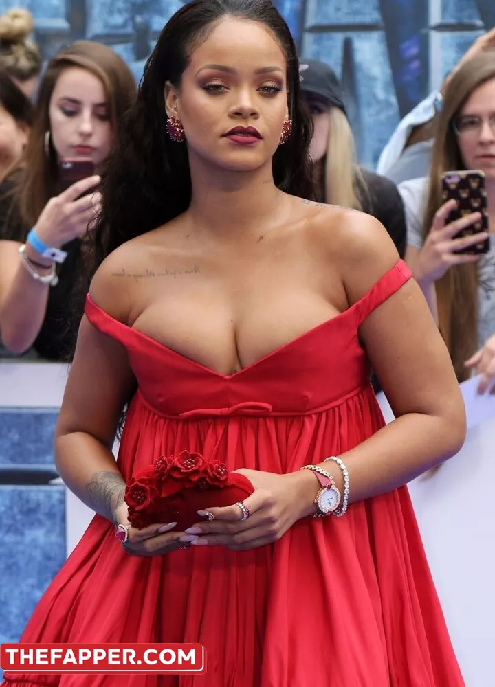 Rihanna  Onlyfans Leaked Nude Image #Z8VVzd3XIU