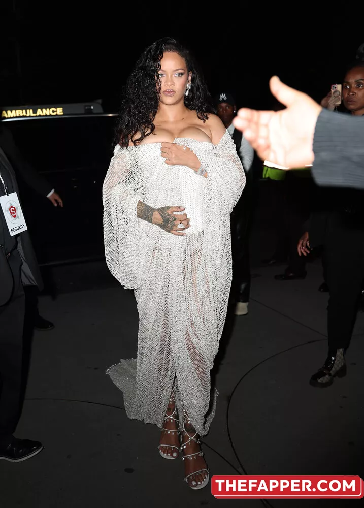 Rihanna  Onlyfans Leaked Nude Image #ZnV89jbasT