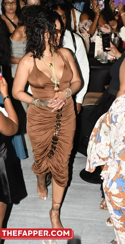 Rihanna  Onlyfans Leaked Nude Image #bftwJkDuD4