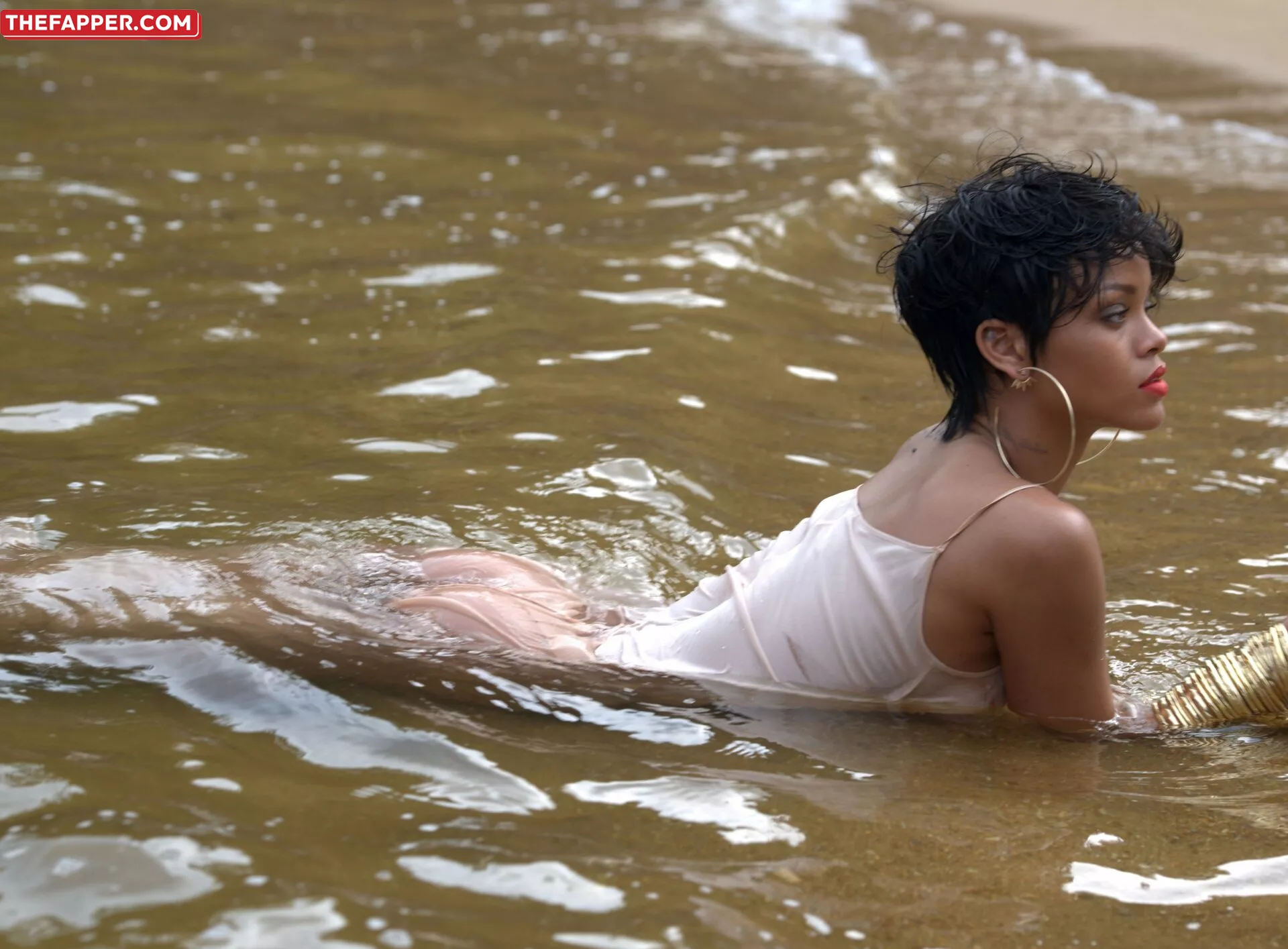 Rihanna  Onlyfans Leaked Nude Image #cfZxh3Rd8m