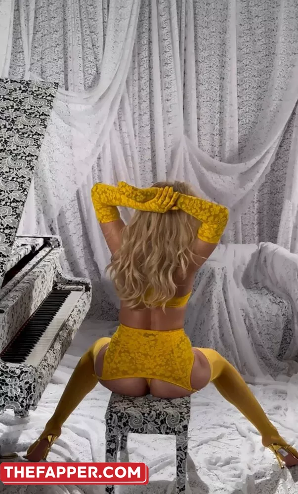 Rihanna  Onlyfans Leaked Nude Image #ePUk6yOhM7