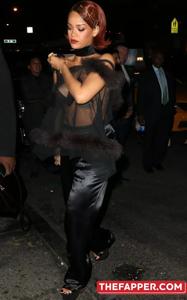 Rihanna  Onlyfans Leaked Nude Image #eVfLZN7TyH