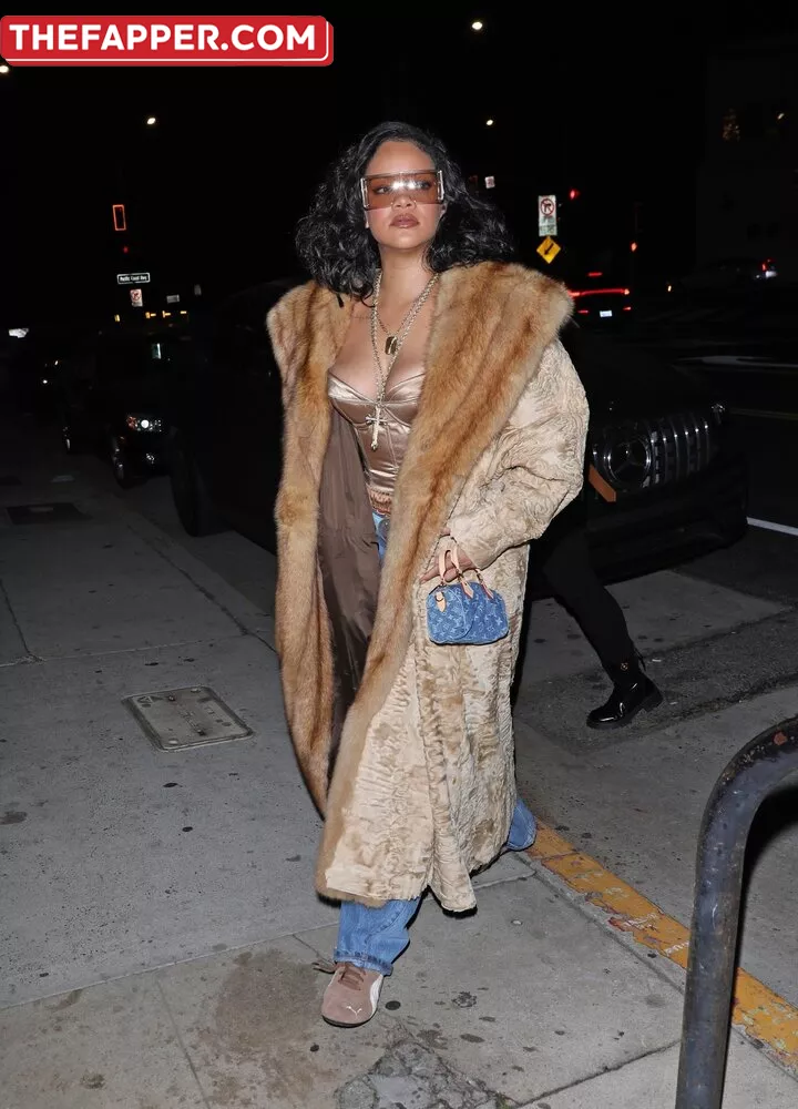 Rihanna  Onlyfans Leaked Nude Image #gW65IS1ynw