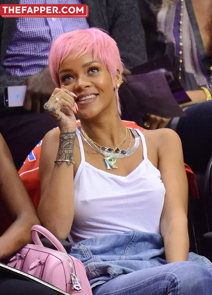 Rihanna  Onlyfans Leaked Nude Image #lEaSAnfmqq