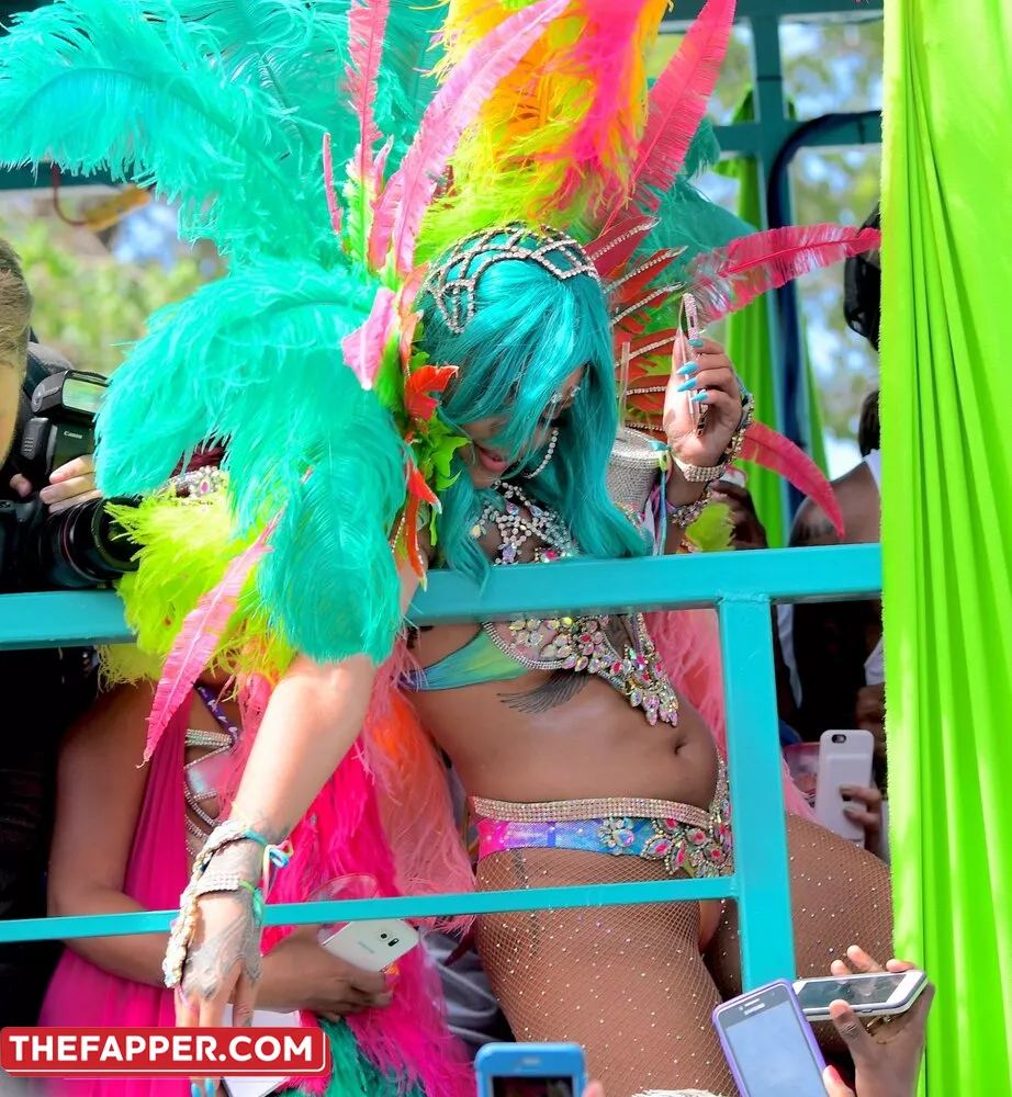 Rihanna  Onlyfans Leaked Nude Image #nLjuXdy3C1