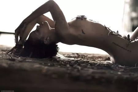 Rihanna Onlyfans Leaked Nude Image #oS2IH2Yu3w