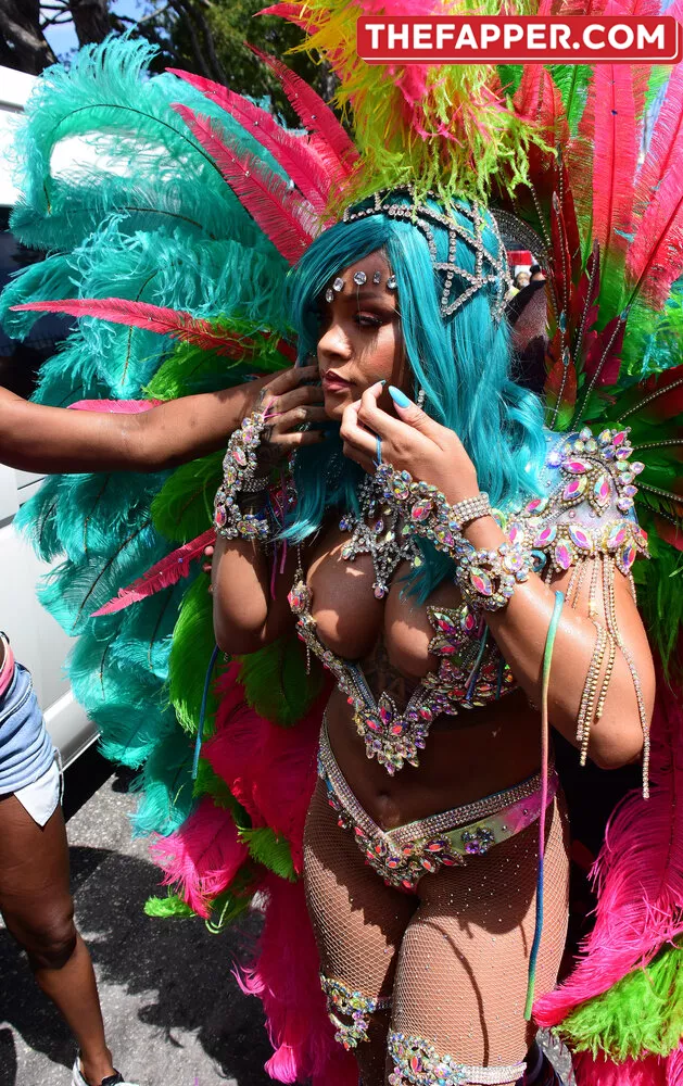 Rihanna  Onlyfans Leaked Nude Image #obfr0Dh45j