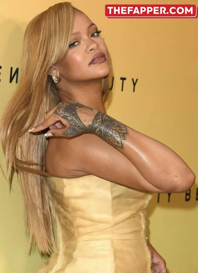 Rihanna  Onlyfans Leaked Nude Image #oqlf2as26q