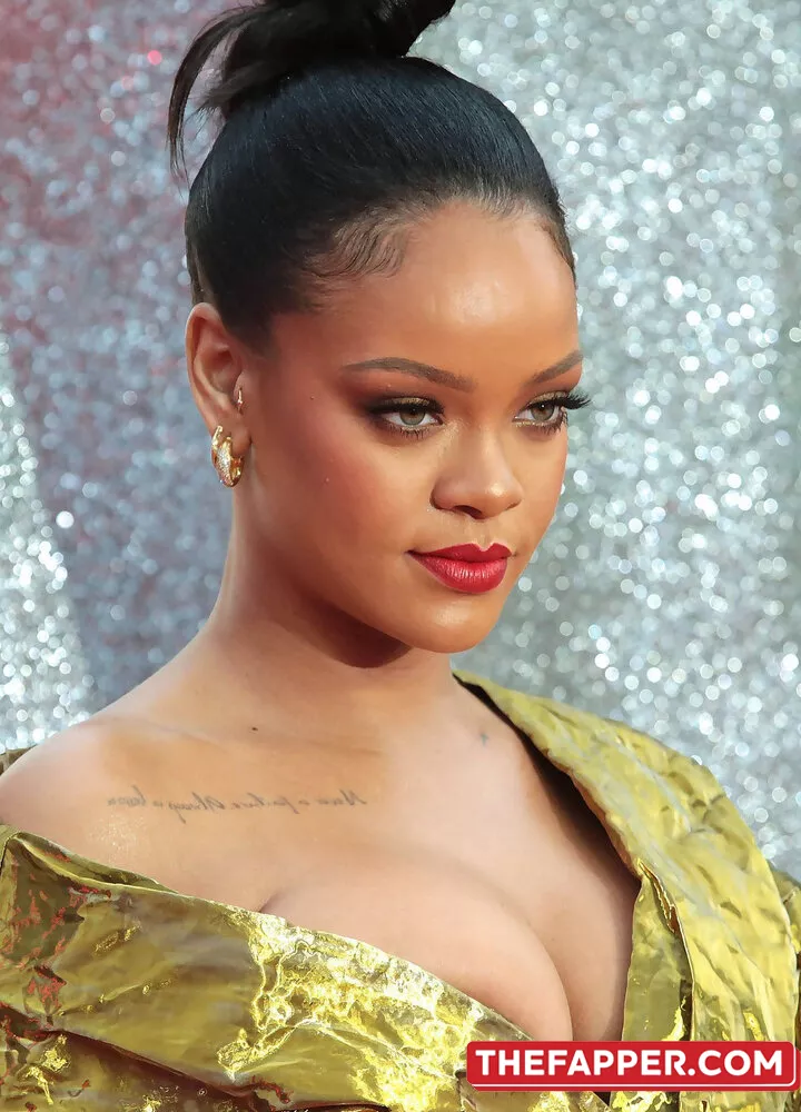 Rihanna  Onlyfans Leaked Nude Image #rs9knqt0vK