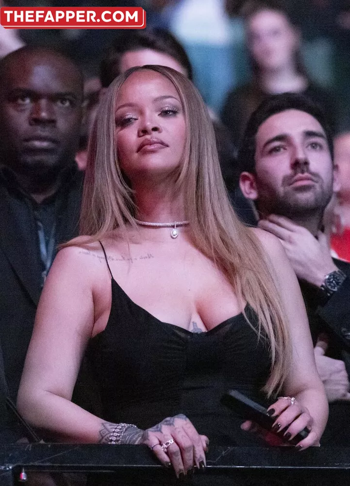 Rihanna  Onlyfans Leaked Nude Image #sMZbHLoFVT
