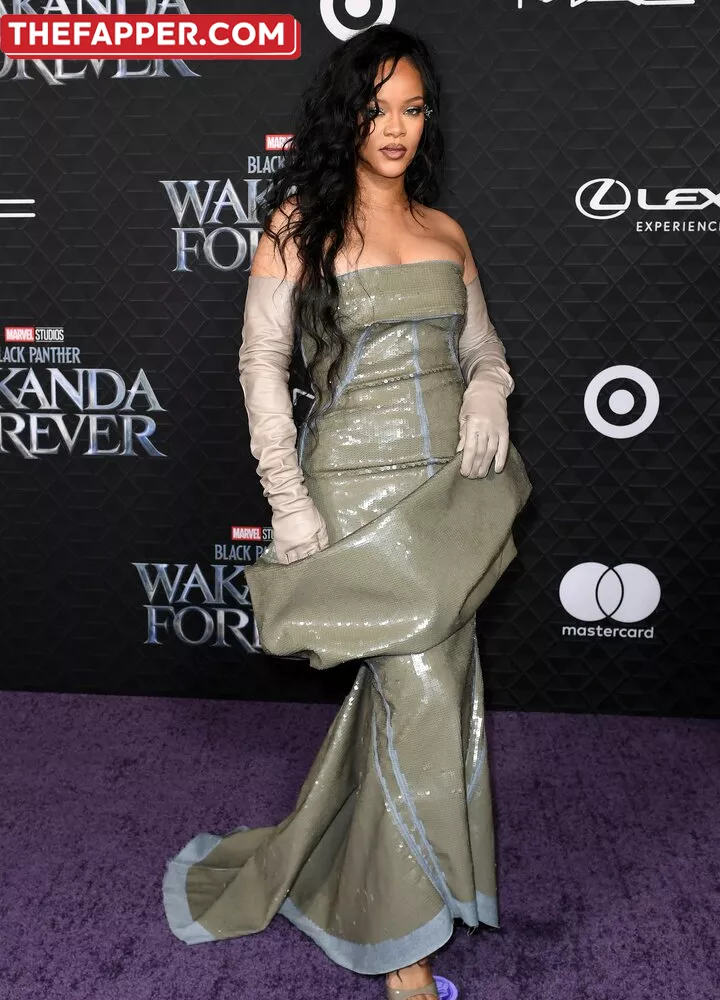 Rihanna  Onlyfans Leaked Nude Image #vXewnOua8q