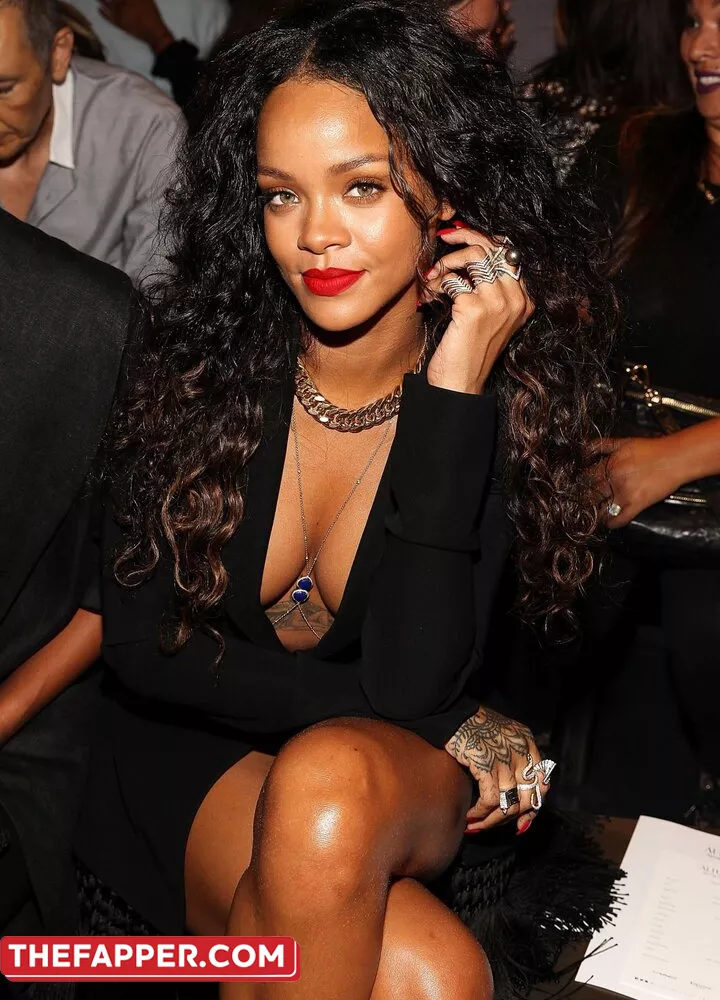 Rihanna  Onlyfans Leaked Nude Image #vxAPPhYMjH