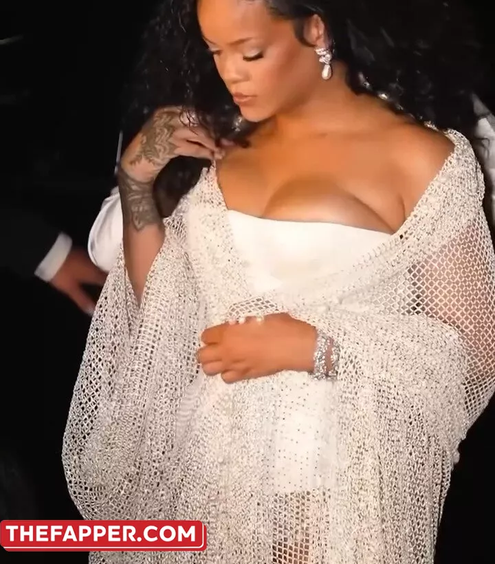 Rihanna  Onlyfans Leaked Nude Image #wCFmMxPv1M