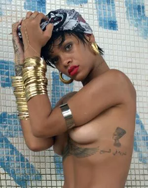 Rihanna Onlyfans Leaked Nude Image #wVlv6hRQWl