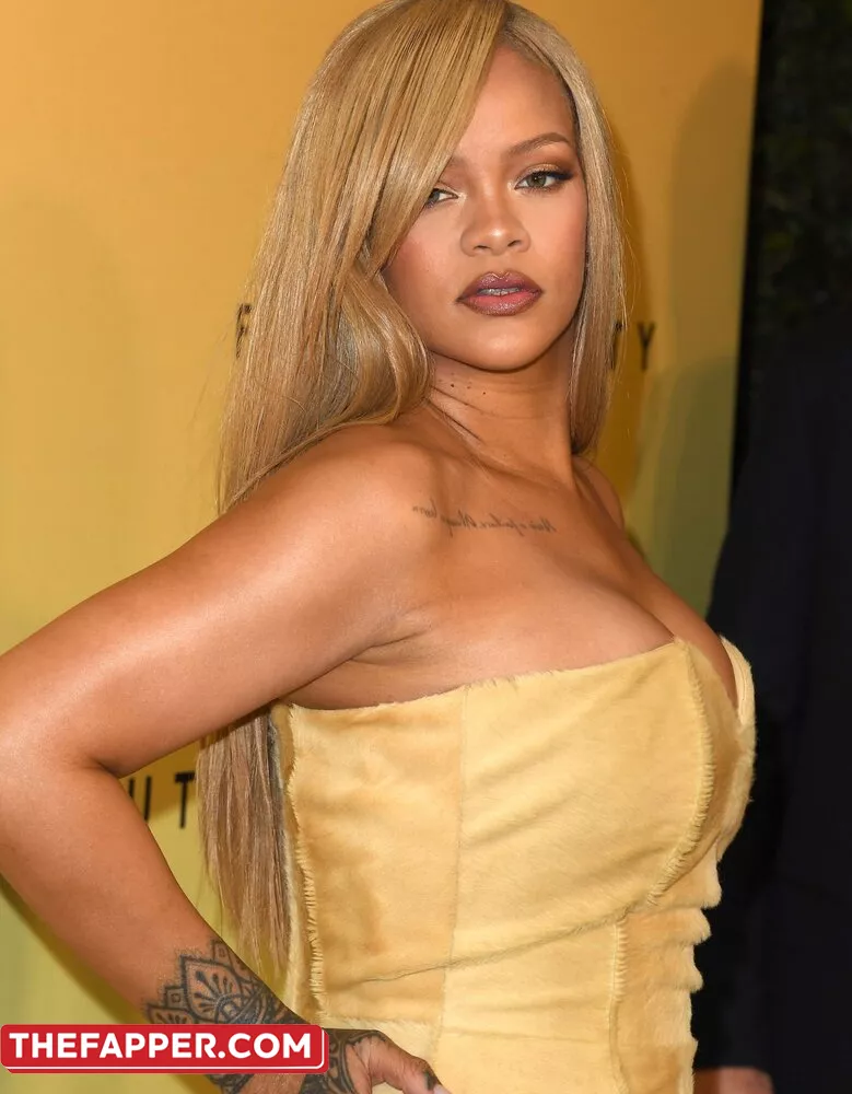 Rihanna  Onlyfans Leaked Nude Image #xGhFHcyPBk