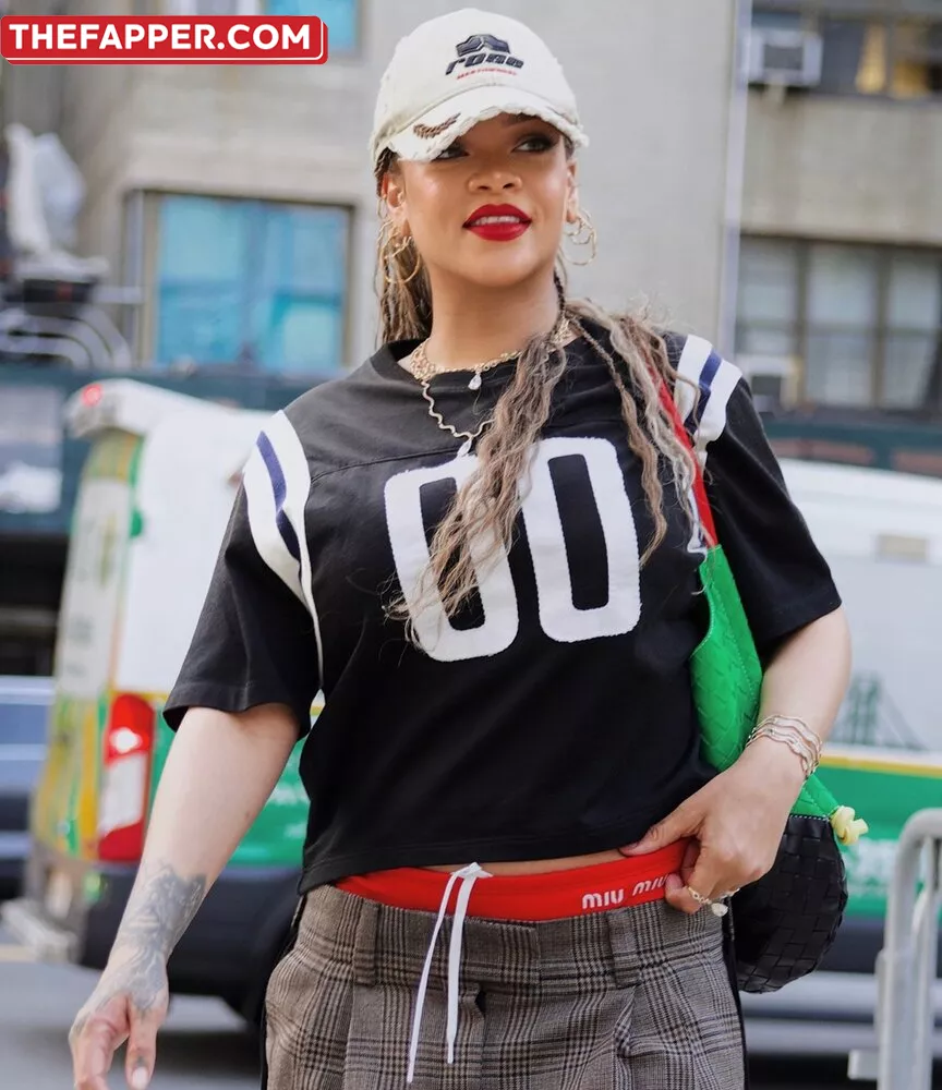 Rihanna  Onlyfans Leaked Nude Image #yXgEp54ENG