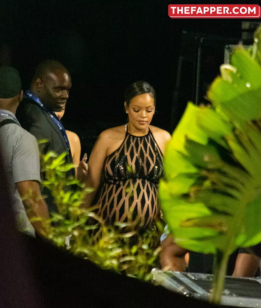 Rihanna  Onlyfans Leaked Nude Image #ylZPzn79lc