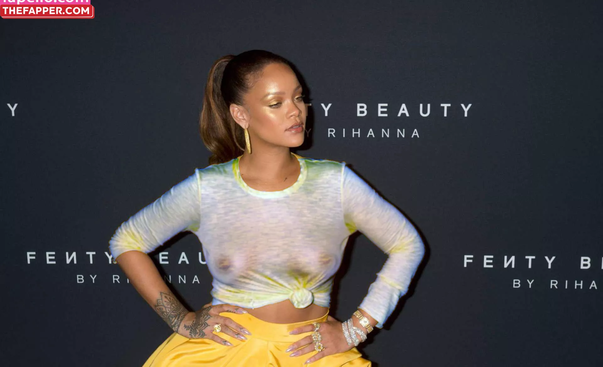 Rihanna  Onlyfans Leaked Nude Image #ysiOflw5hl