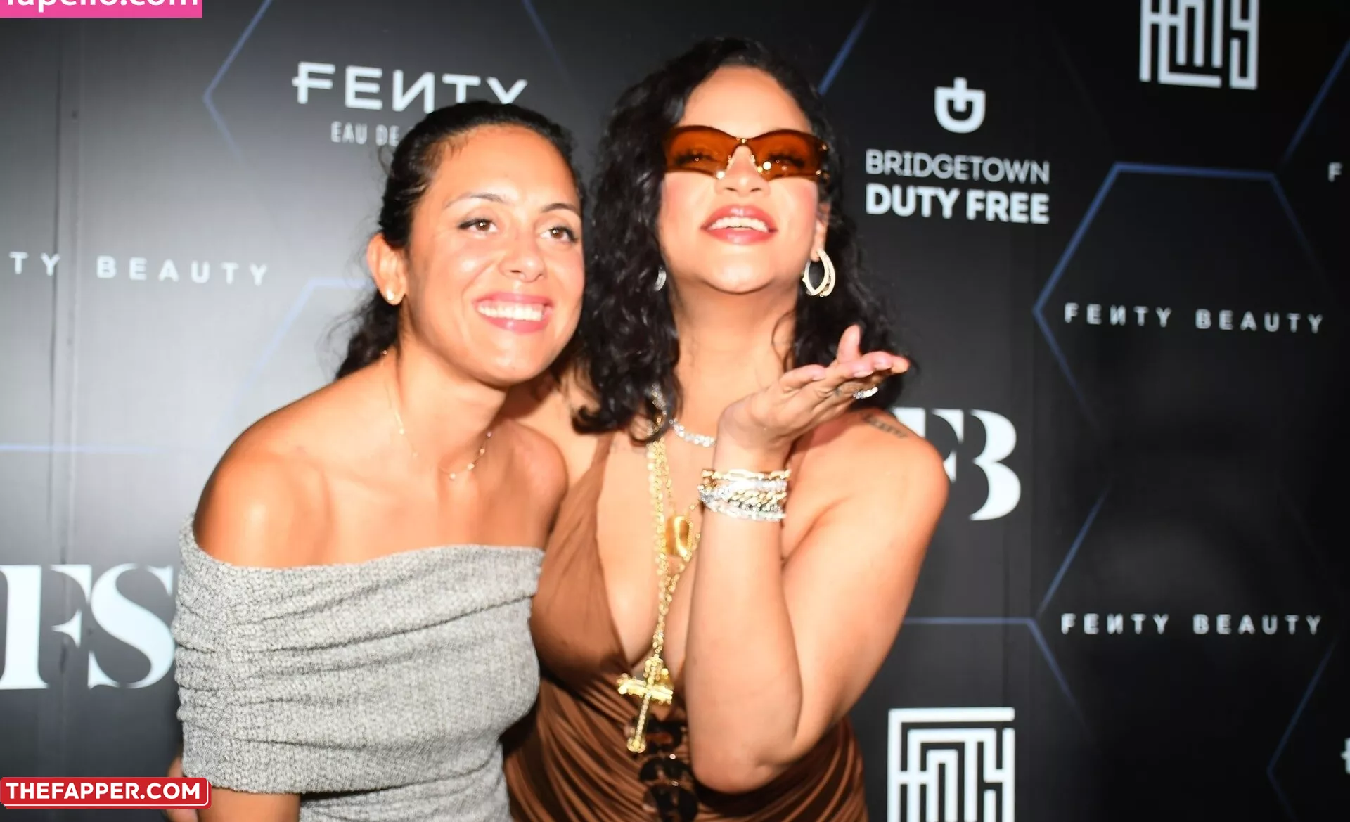 Rihanna  Onlyfans Leaked Nude Image #z1cRwf6qXV