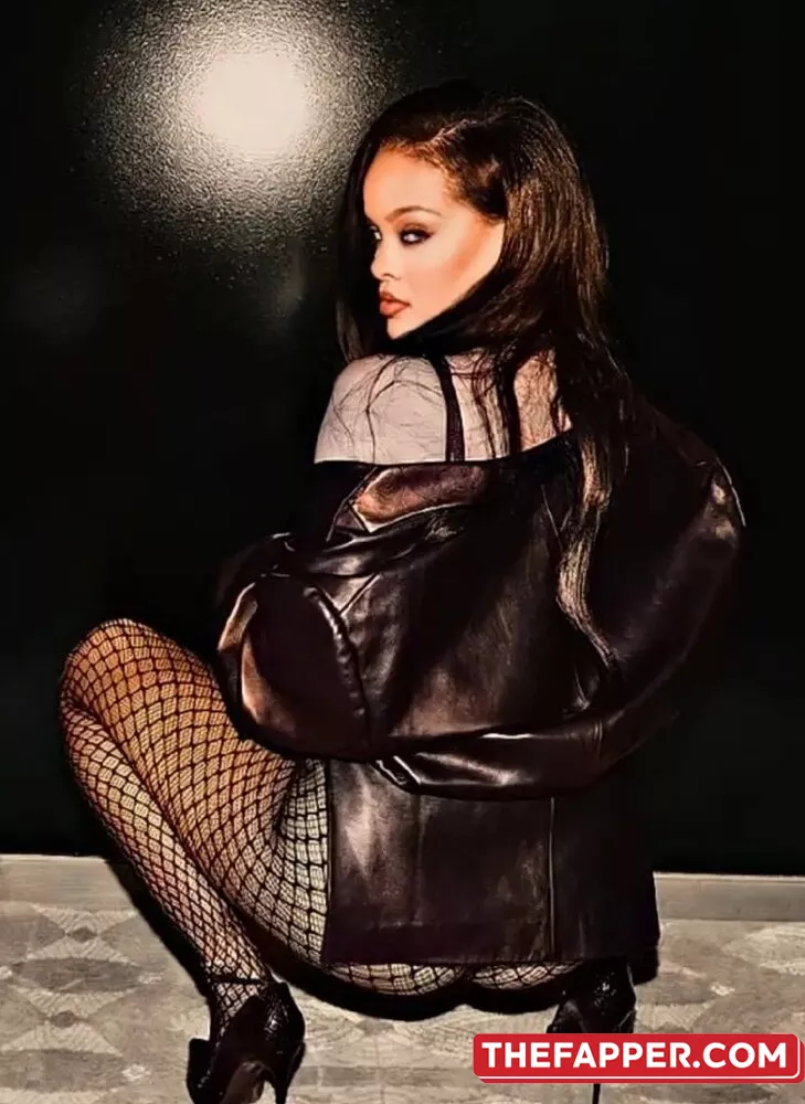 Rihanna  Onlyfans Leaked Nude Image #zqqaxdym9X