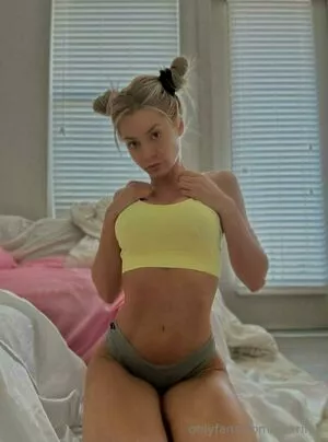 Riley Steele #XAkGiUziGT