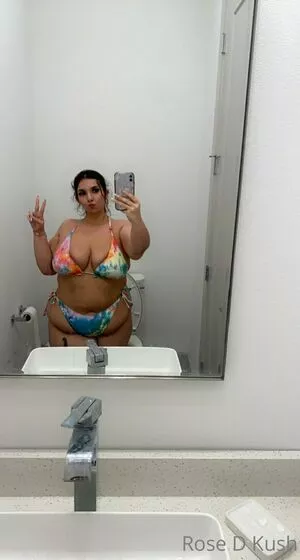 Rose_d_kush Onlyfans Leaked Nude Image #JcSyNKgeAQ