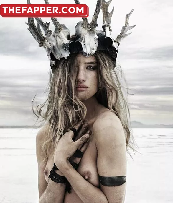 Rosie Huntington Whiteley  Onlyfans Leaked Nude Image #M9dTaiUgv4
