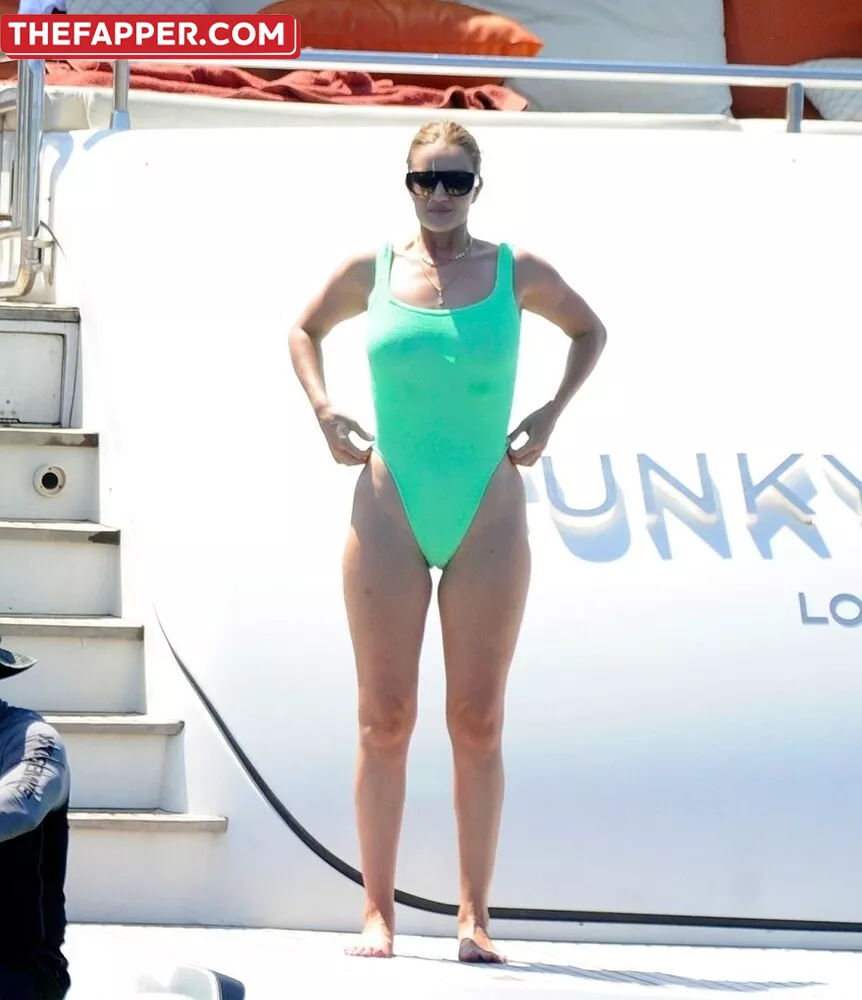 Rosie Huntington Whiteley  Onlyfans Leaked Nude Image #UEYMEeL6O0