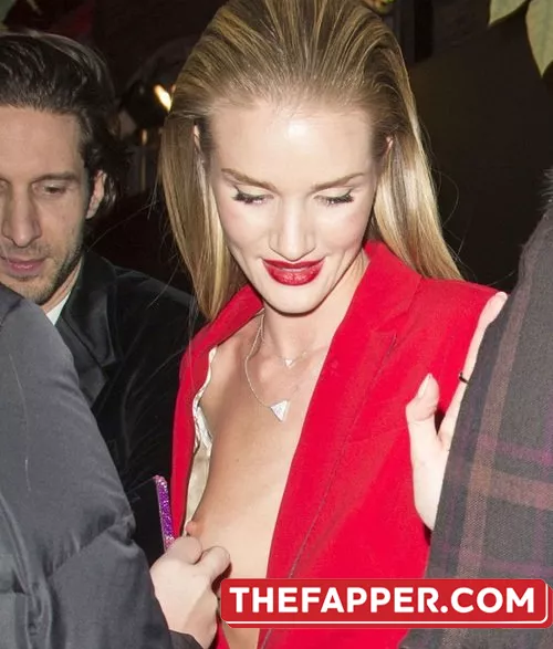 Rosie Huntington Whiteley  Onlyfans Leaked Nude Image #X0R0ktM3dV