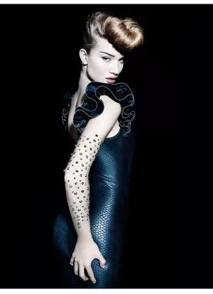 Rosie Huntington Whiteley #i2q2Rh1etu