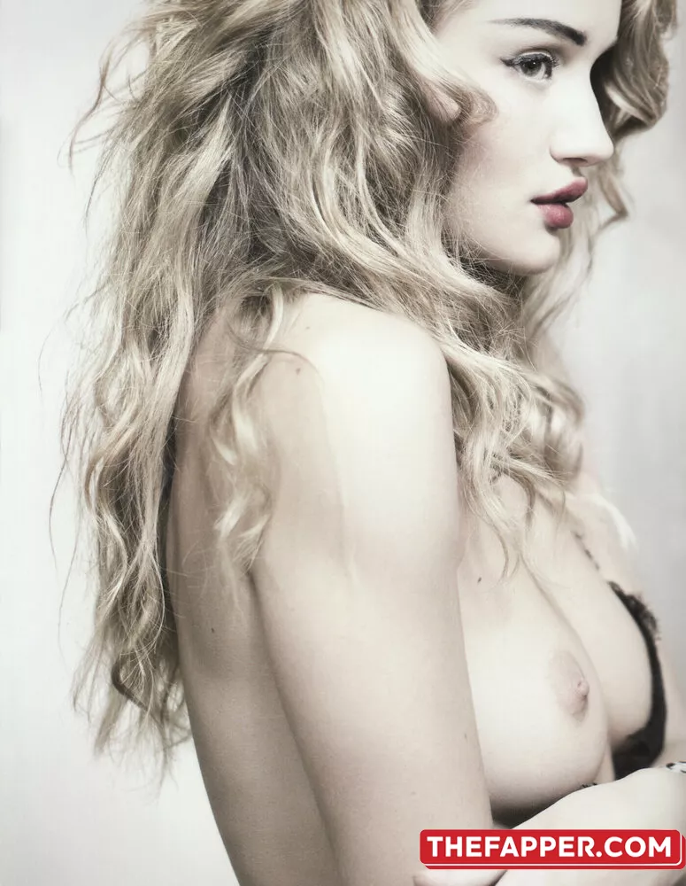 Rosie Huntington Whiteley  Onlyfans Leaked Nude Image #r5YdUVffjt