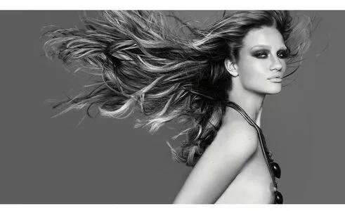 Rosie Huntington Whiteley #wQ2v4kZk2C