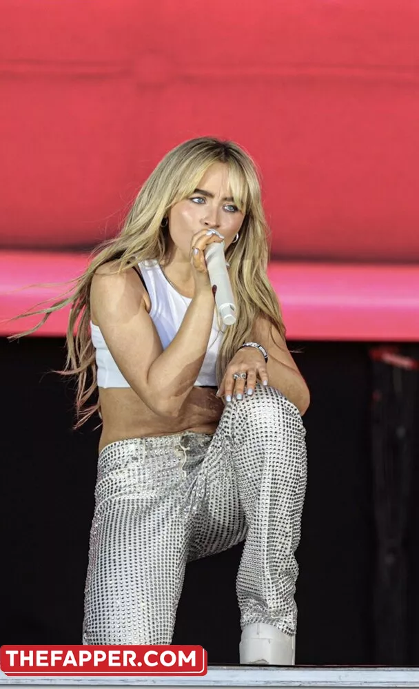 Sabrina Carpenter  Onlyfans Leaked Nude Image #68W6xdHtLN