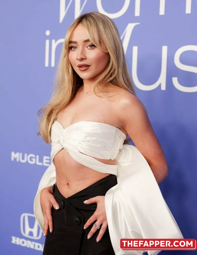 Sabrina Carpenter  Onlyfans Leaked Nude Image #XaUvSkCG5C