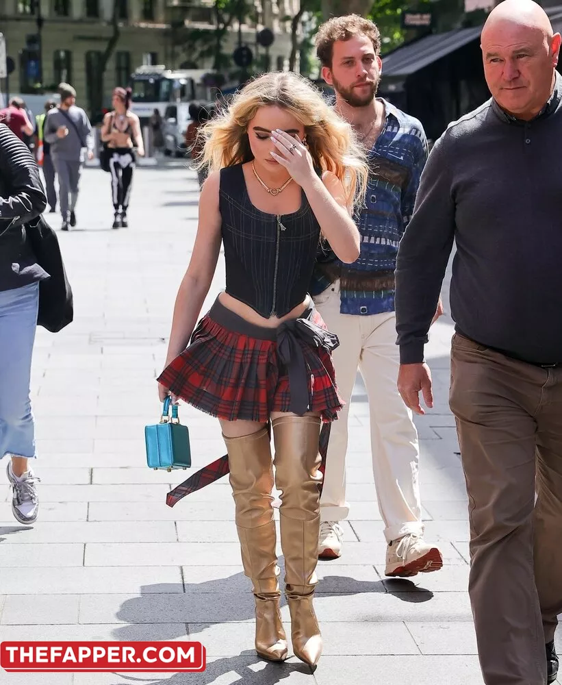 Sabrina Carpenter  Onlyfans Leaked Nude Image #eBQ9CkEAv0