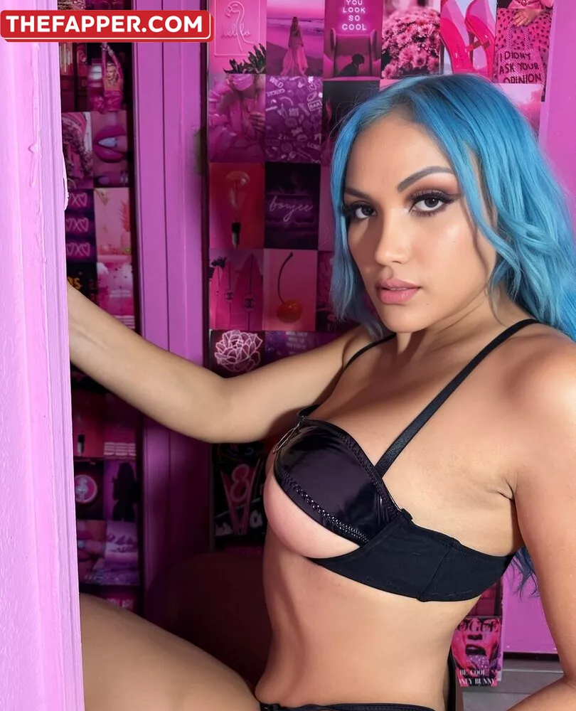 Salina De La Renta  Onlyfans Leaked Nude Image #2yNZGc4wM7