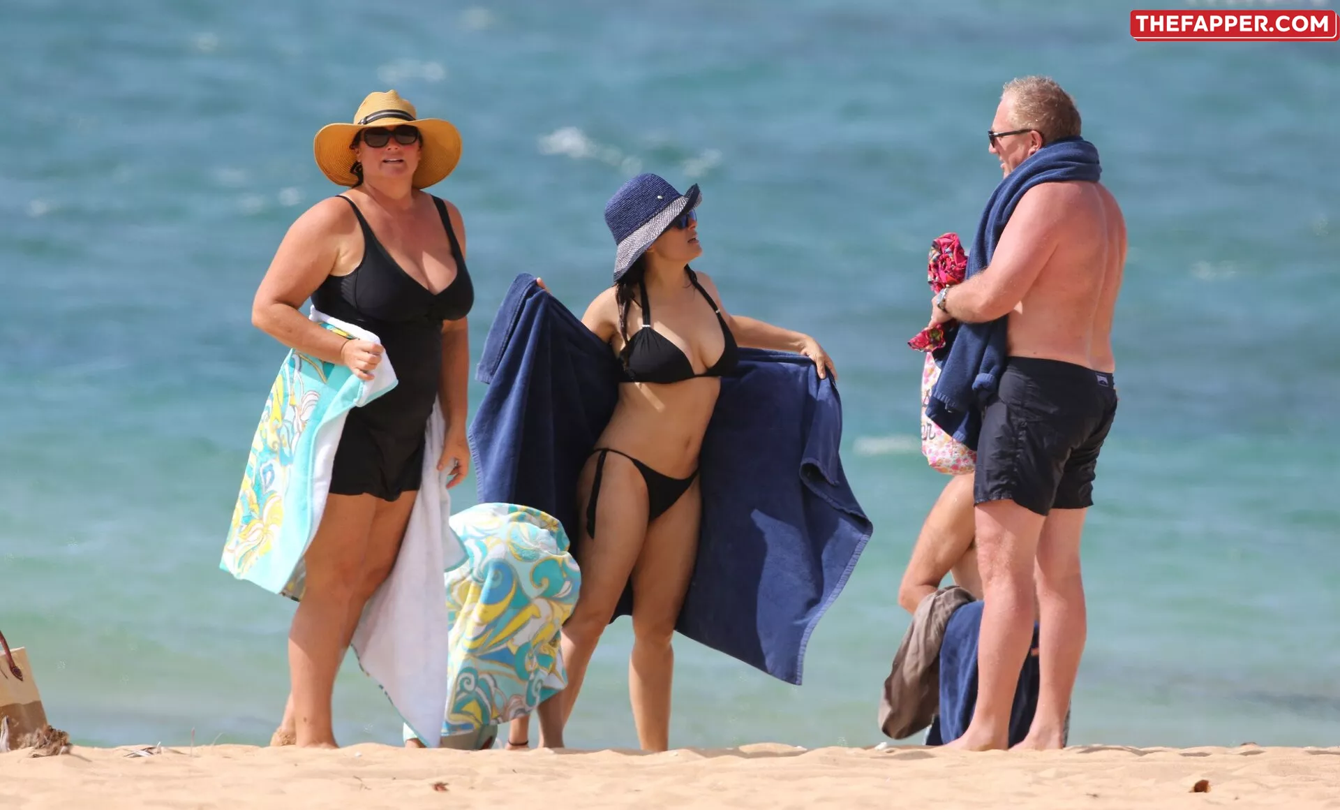 Salma Hayek  Onlyfans Leaked Nude Image #EbOKYpKbT5