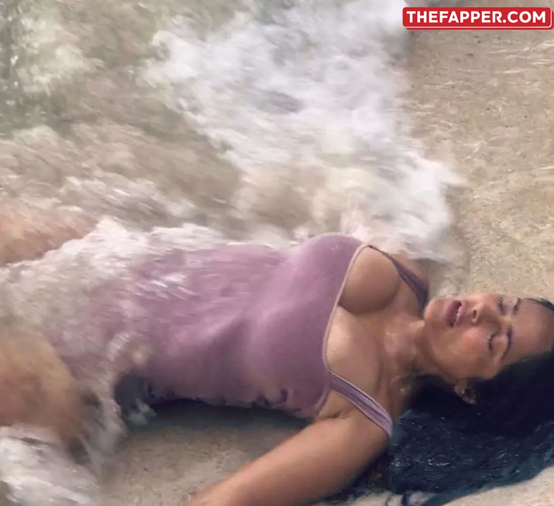 Salma Hayek  Onlyfans Leaked Nude Image #NfbLuaups2