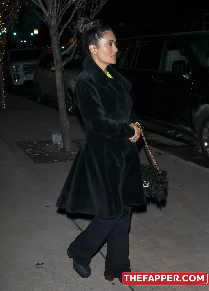 Salma Hayek  Onlyfans Leaked Nude Image #UGQn4c5uT4