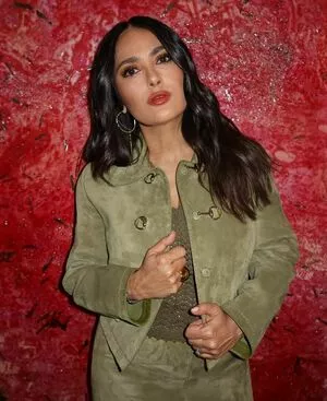 Salma Hayek #YIlMgRXeaV