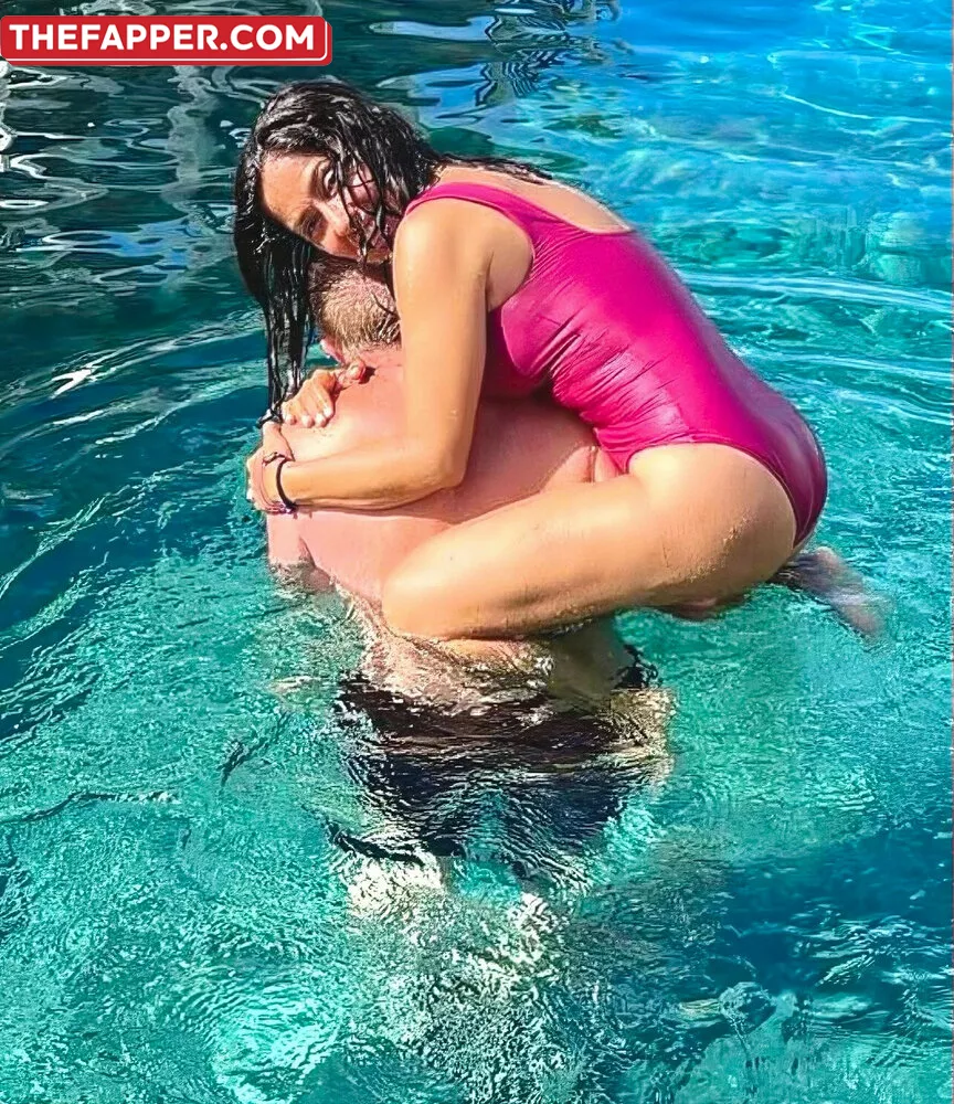 Salma Hayek  Onlyfans Leaked Nude Image #tn1AqhyEaR