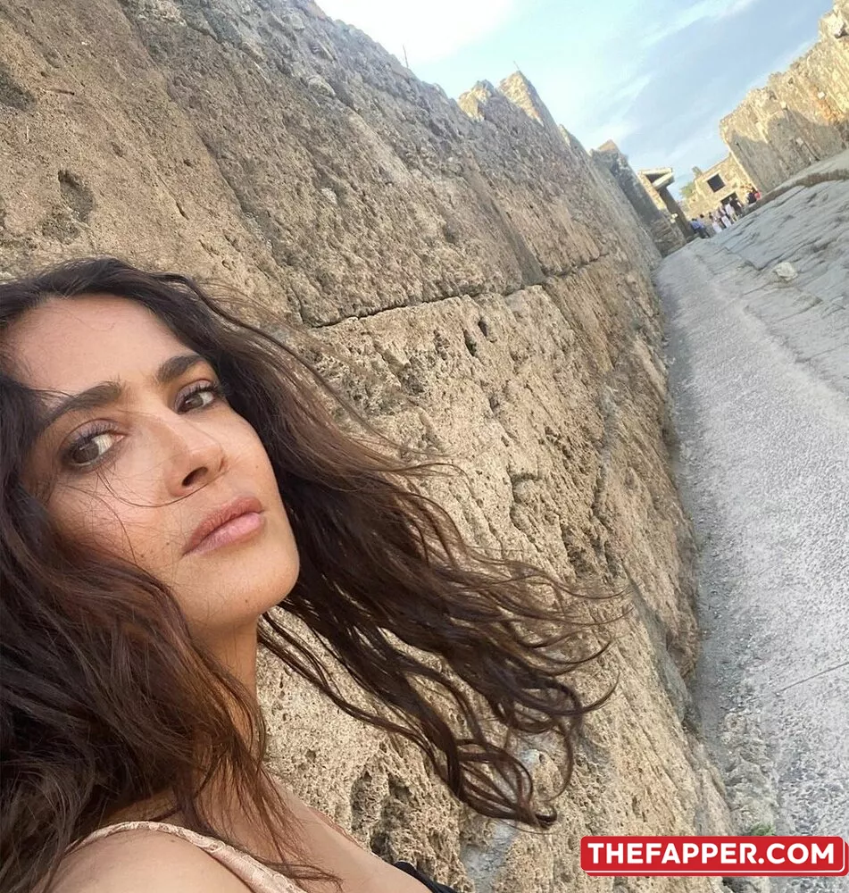 Salma Hayek  Onlyfans Leaked Nude Image #zhmVfMcZgi