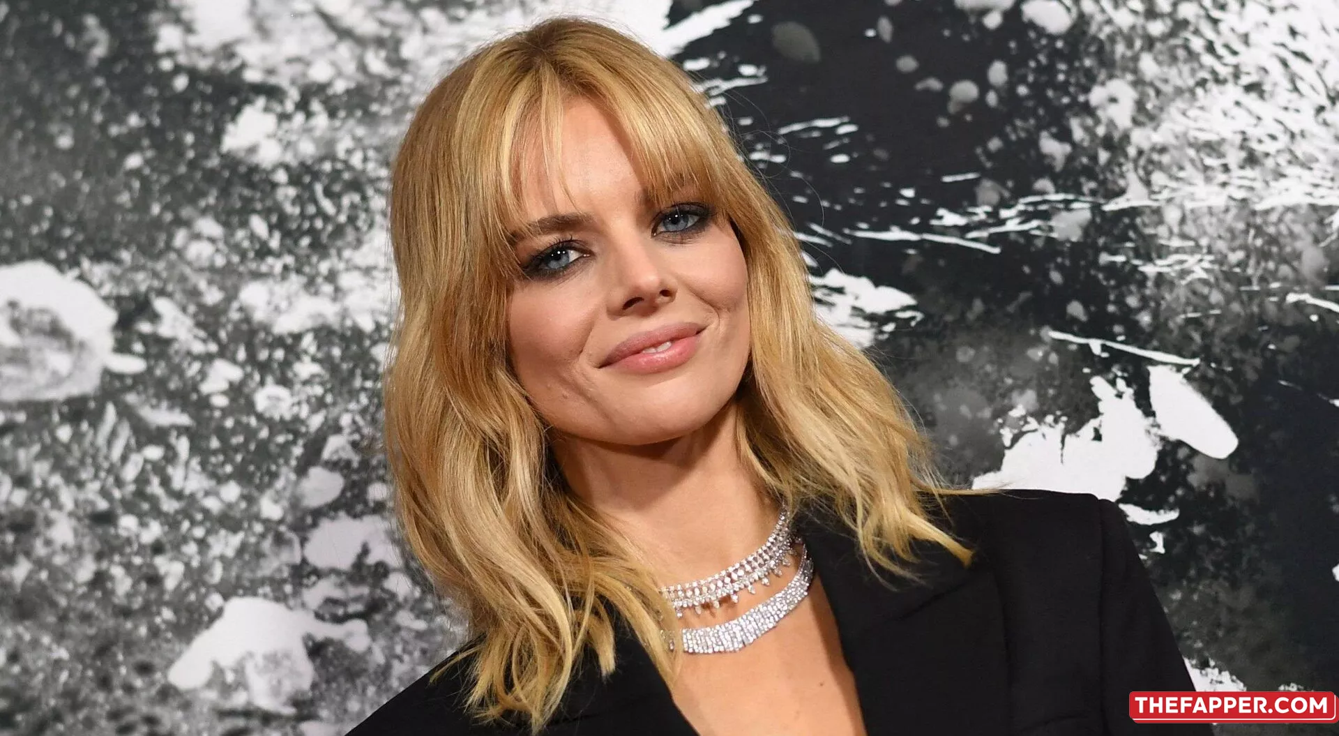 Samara Weaving  Onlyfans Leaked Nude Image #hc0quUz6v7