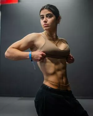 Sara Saffari Onlyfans Leaked Nude Image #s85vsigsln