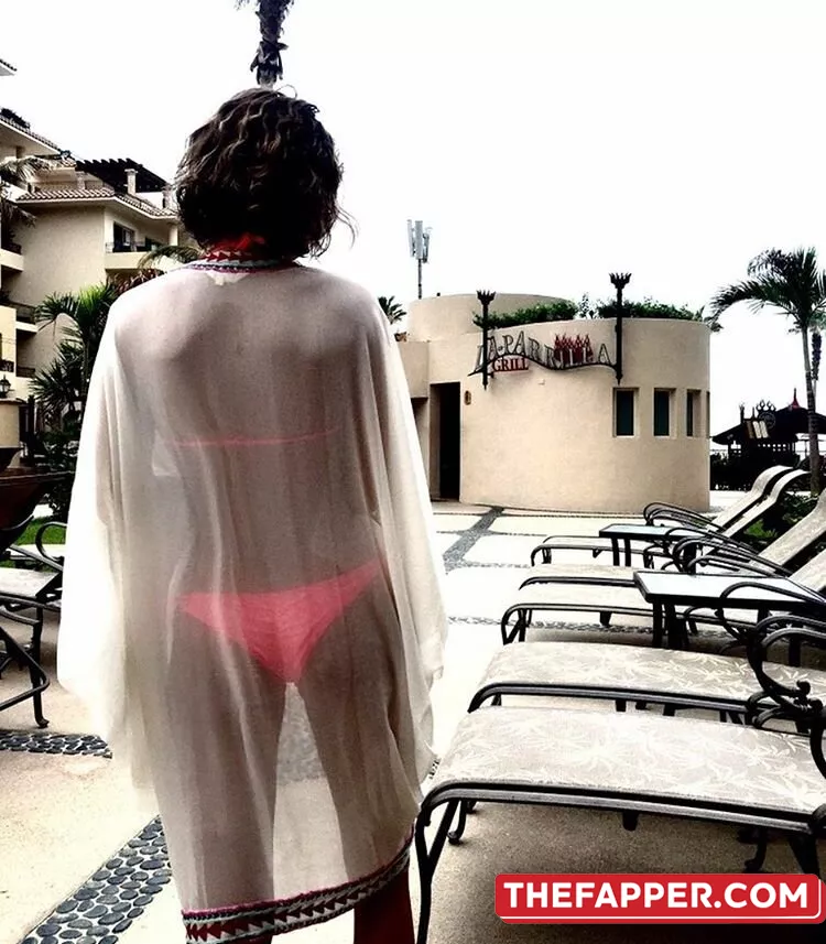 Sarah Hyland  Onlyfans Leaked Nude Image #6NCiXqCRzI
