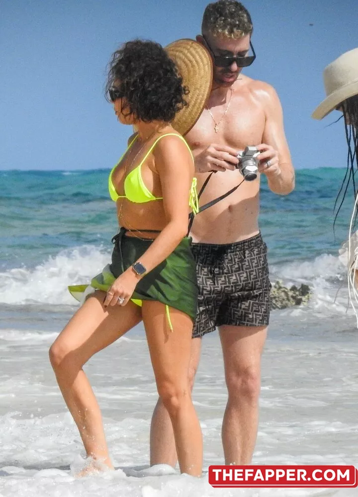 Sarah Hyland  Onlyfans Leaked Nude Image #DRfdBVBre7