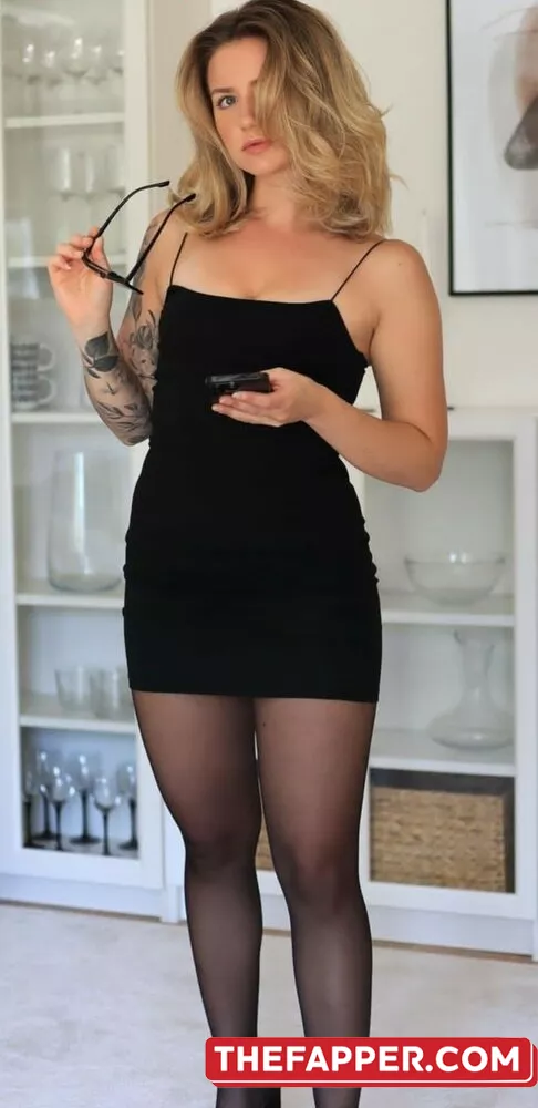 Saraheveliina  Onlyfans Leaked Nude Image #EOpgArc5WP