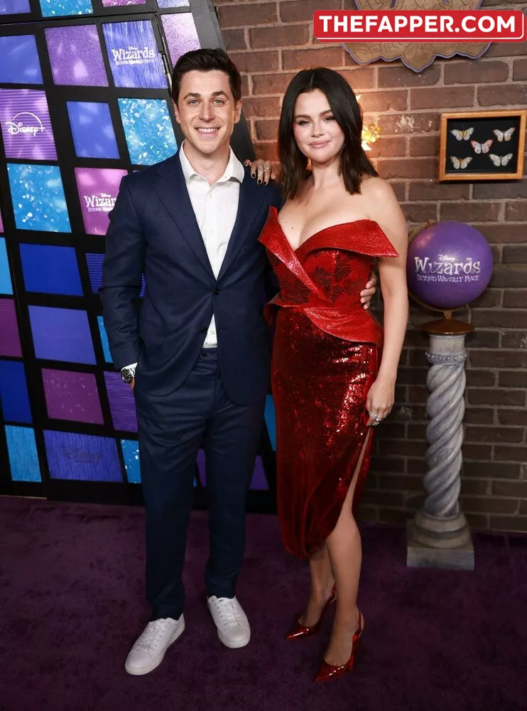 Selena Gomez  Onlyfans Leaked Nude Image #2DQnCZEMla